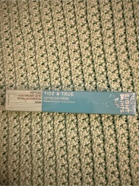 Eight Saints Tide & True Peptide Eye Serum - Light Blue